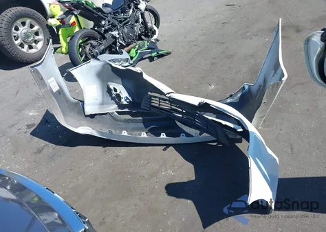 2013 Toyota Camry Le z USA, uszkodzony, nr VIN 4T1BF1FK3DU705262